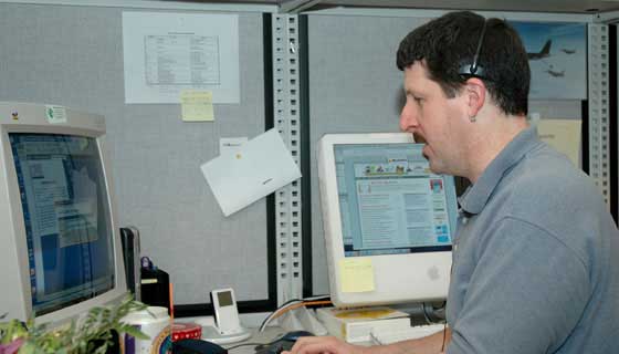 如何轰炸对方手机号